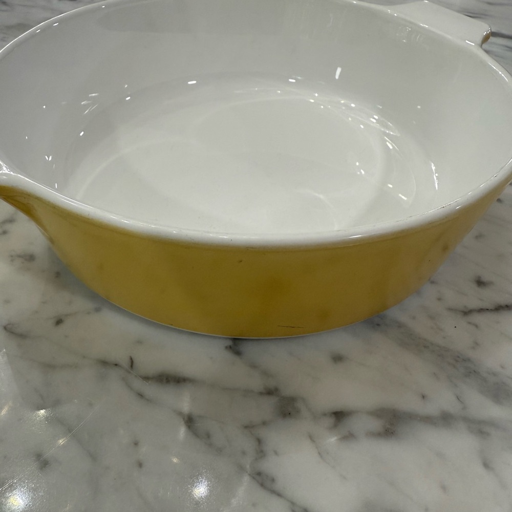 Vintage 1970s Corningware Butterscotch Yellow Gold 10” Baking Dish Skillet - Picture 5 of 5
